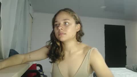 Snapshot of littlecheerry69 chatting on 18, 4, 2026 littlecheerry69 online show from 18, 4, 2026
