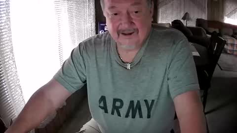 Snapshot of littled83057 chatting on 7, 2, 2025 Littled83057 online show from 7, 2, 2025