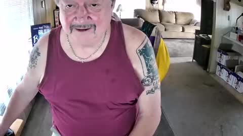 Snapshot of littled83057 chatting on 31, 10, 2025 Littled83057 online show from 31, 10, 2025