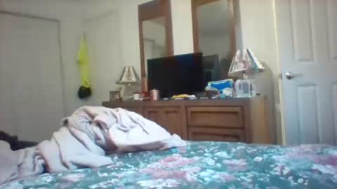 Snapshot of littlekenny1951 chatting on 26, 10, 2025 littlekenny1951 online show from 26, 10, 2025