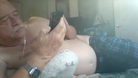 Snapshot of littlekenny1951 chatting on 29, 10, 2025 littlekenny1951 online show from 29, 10, 2025