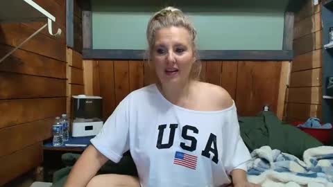 lisanixs online show from 14, 2, 2026