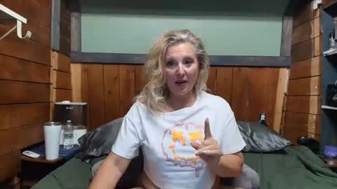 lisanixs online show from 11, 5, 2026