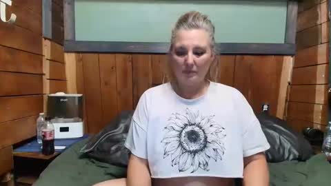 lisanixs online show from 16, 5, 2026