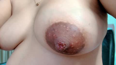 Snapshot of littlemolly_pregnant chatting on 4, 3, 2025 Sarahs Room online show from 4, 3, 2025