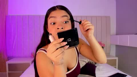 im olivia IG littleolivia01 online show from 24, 3, 2026