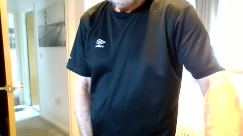 Snapshot of littlepenis1000 chatting on 6, 4, 2026 Littlepenis online show from 6, 4, 2026