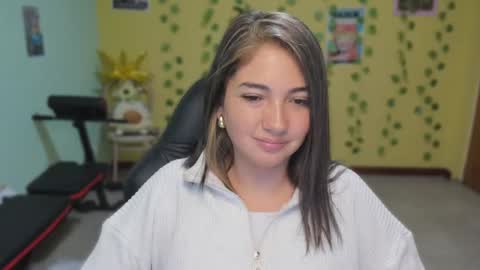 Mia  Wednesday to Sunday 730 am to 1030 am Colombian Hour D online show from 11, 2, 2026