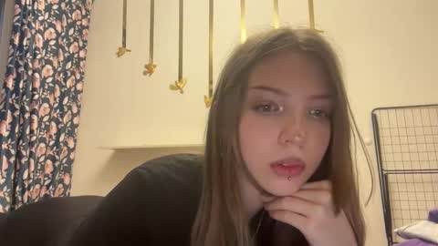 littleprincess3000 online show from 4, 4, 2026