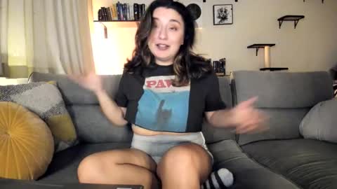 Snapshot of littlerowbo chatting on 21, 2, 2026 Allison D online show from 21, 2, 2026