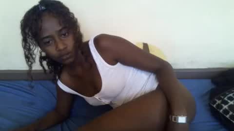 littlesandie online show from 7, 11, 2025