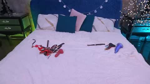 Snapshot of littleshyy chatting on 4, 5, 2026 Masha online show from 4, 5, 2026