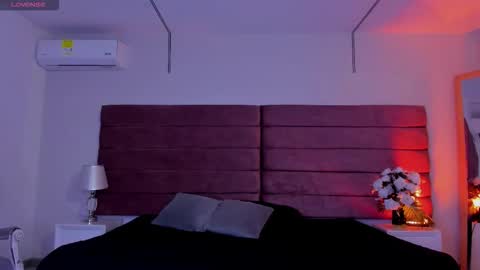 littlevaale online show from 5, 12, 2025