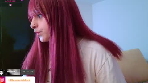 Snapshot of littlevalerie chatting on 8, 7, 2026 Valerie online show from 8, 7, 2026