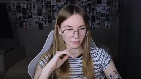 Snapshot of littlevildevil chatting on 2, 6, 2026 Eliana online show from 2, 6, 2026