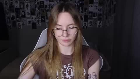 Snapshot of littlevildevil chatting on 13, 6, 2026 Eliana online show from 13, 6, 2026