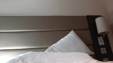 littlewinky online show from 24, 4, 2026