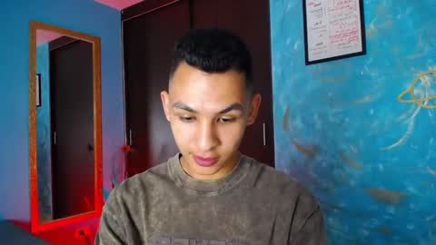 Snapshot of liuscast_22 chatting on 24, 1, 2025 Luis Castro online show from 24, 1, 2025