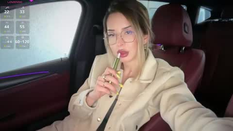 OnlyFans livia77   twitter liv20 4u online show from 15, 4, 2026