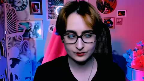 Snapshot of lixeluna chatting on 30, 4, 2026 LixeLuna online show from 30, 4, 2026