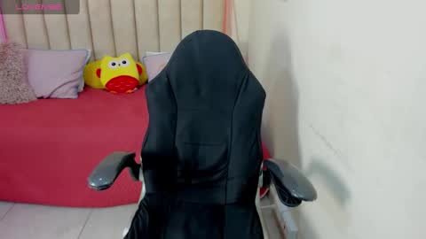 Snapshot of liz_bohemia chatting on 28, 1, 2025 LIZ online show from 28, 1, 2025