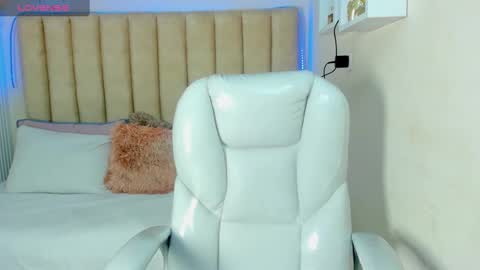 Snapshot of liz_bohemia chatting on 25, 2, 2025 LIZ online show from 25, 2, 2025