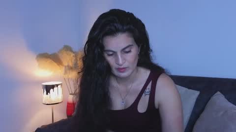 Snapshot of liz_devine chatting on 20, 1, 2025 liz online show from 20, 1, 2025