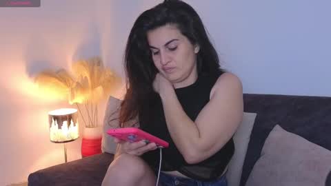 Snapshot of liz_devine chatting on 10, 2, 2025 liz online show from 10, 2, 2025