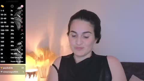 Snapshot of liz_devine chatting on 10, 2, 2025 liz online show from 10, 2, 2025