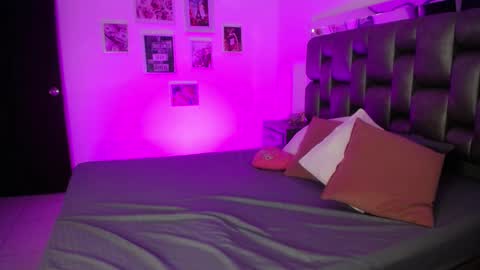 Snapshot of liza_honey chatting on 17, 1, 2025 liza honey online show from 17, 1, 2025