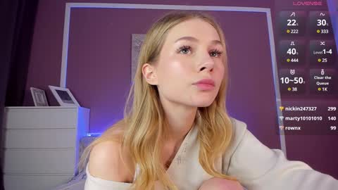 Snapshot of liza_mills chatting on 7, 2, 2025 Liza online show from 7, 2, 2025