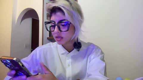 Lizeth online show from 19, 2, 2025