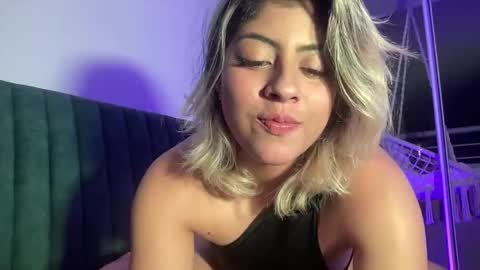Lizeth online show from 28, 10, 2025
