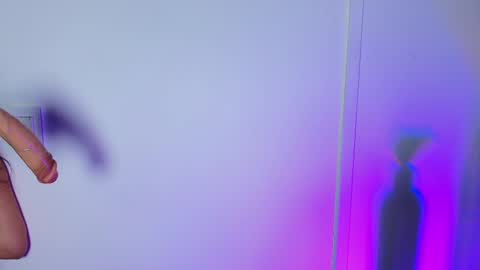 Snapshot of lizz_tender chatting on 22, 2, 2025 Lizz online show from 22, 2, 2025