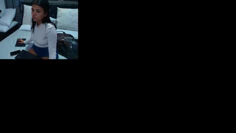 Snapshot of lizz_tender chatting on 25, 9, 2025 Lizz online show from 25, 9, 2025