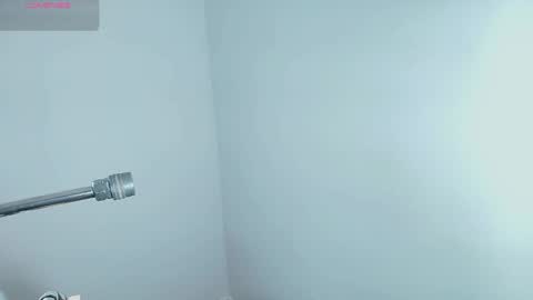 Snapshot of lizz_tender chatting on 13, 10, 2025 Lizz online show from 13, 10, 2025