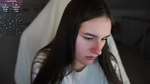 Snapshot of lizzi_fox chatting on 4, 2, 2026 Lizi-Fox online show from 4, 2, 2026