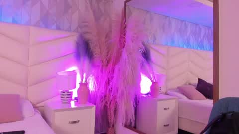 Snapshot of lizzi_hotman chatting on 20, 4, 2026 LIZZI online show from 20, 4, 2026