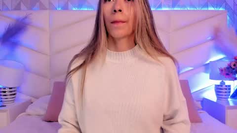 Snapshot of lizzi_hotman chatting on 2, 5, 2026 LIZZI online show from 2, 5, 2026