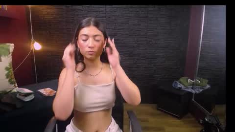 Snapshot of lizzie_collin chatting on 26, 9, 2025 Lizzie online show from 26, 9, 2025