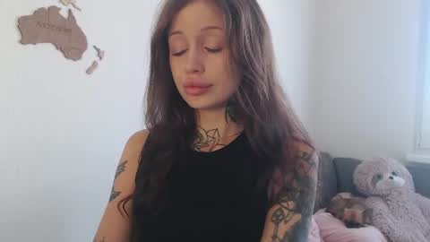 liza liza liza online show from 3, 8, 2026