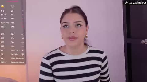 Snapshot of lizzywindsor chatting on 13, 2, 2026 lizzywindsor online show from 13, 2, 2026