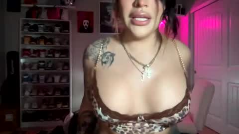 lo_cakez online show from 27, 12, 2024