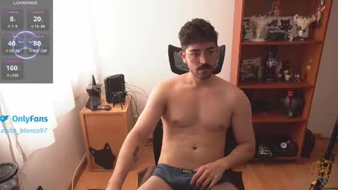 Snapshot of lobito_blanco97 chatting on 10, 2, 2026 Lobito blanco Thefckingwolf main account online show from 10, 2, 2026