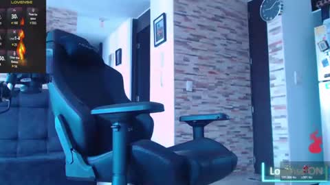 Snapshot of lobito_xxxl chatting on 25, 6, 2026 lobito_xxxl online show from 25, 6, 2026