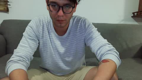 Snapshot of lobomx19 chatting on 3, 2, 2025 Lobo online show from 3, 2, 2025