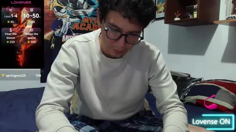 Snapshot of lobomx19 chatting on 19, 11, 2025 Lobo online show from 19, 11, 2025