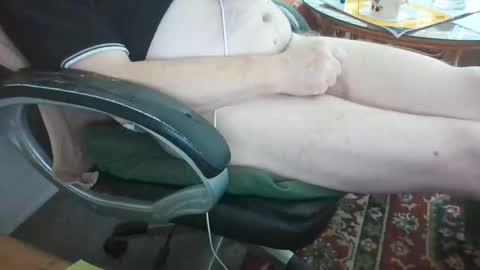 Snapshot of loewe39238 chatting on 15, 10, 2025 loewe39238 online show from 15, 10, 2025