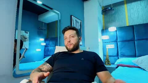 logan_austin online show from 23, 4, 2026