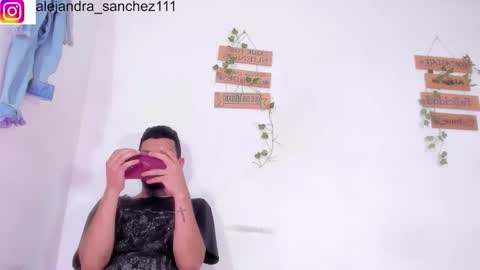 logan_cathateja999 online show from 22, 3, 2026